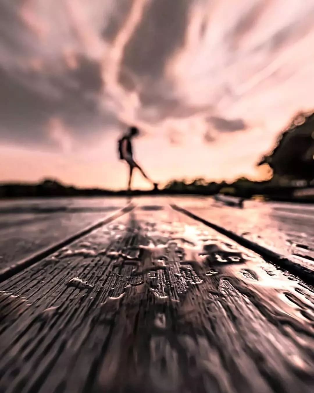 low angle shot leading line