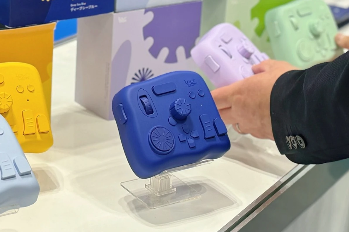 TourBox world tour hands on experience